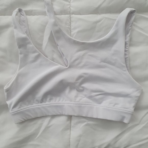 Alo Yoga Peak Bra - Picture 3 of 3